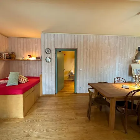 Apartma 51