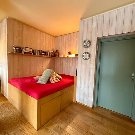Διαμέρισμα Apartma 51 *